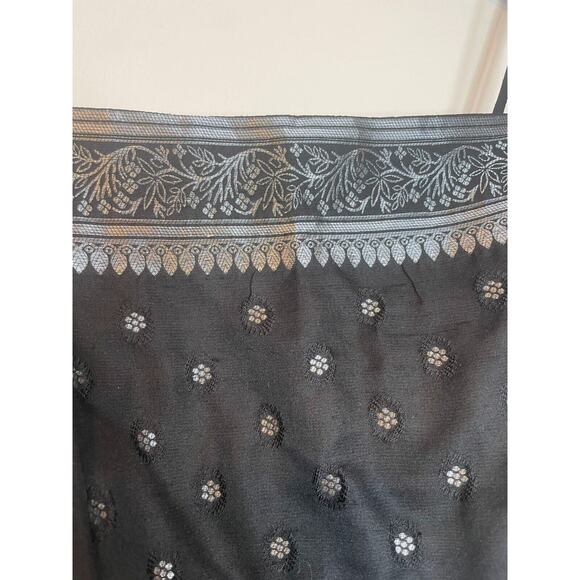 Ann Taylor Womens Silk Metallic Crop Camisole Tank Top Sleeveless Size 2P Black - Picture 2 of 4